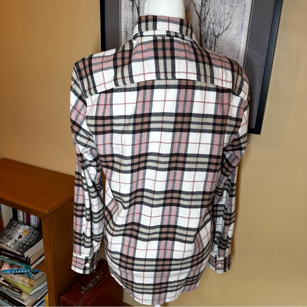 American Eagle Outfitters Plaid Flannel Shirt Sz S - Picture 2 of 6